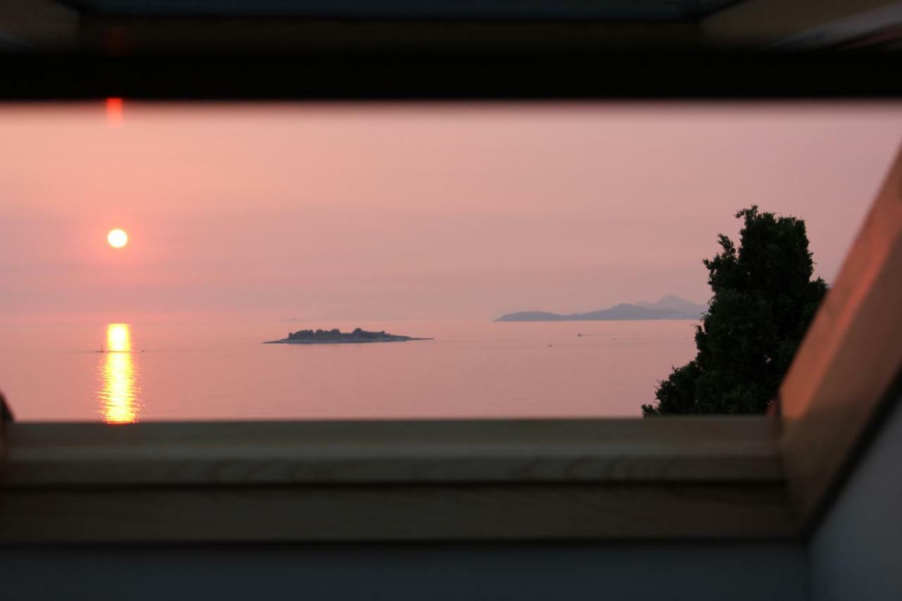 I Sassi Bianchi - East Huvilat
